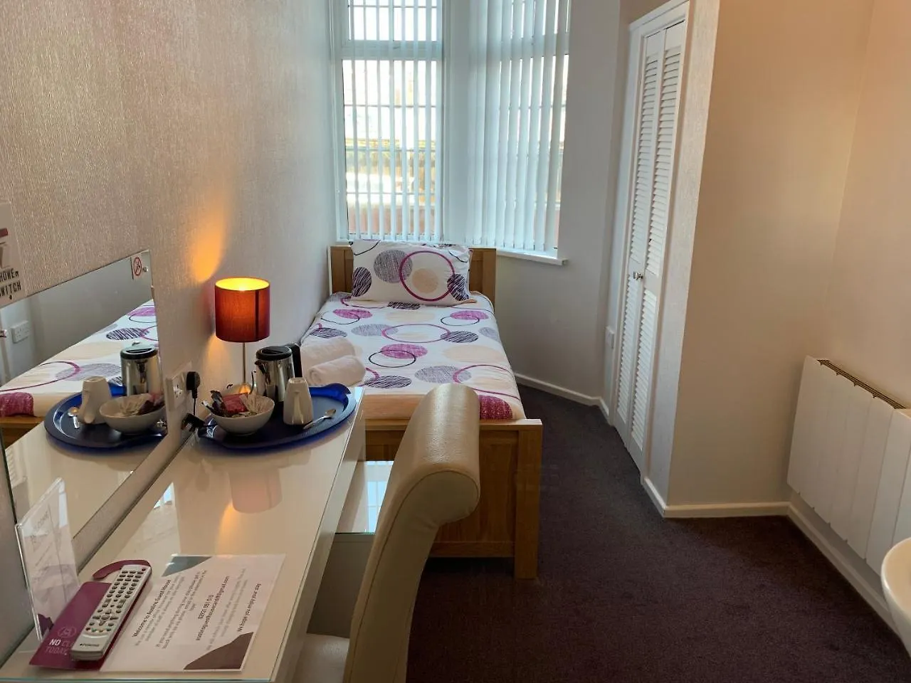Austins Guest House Cardiff