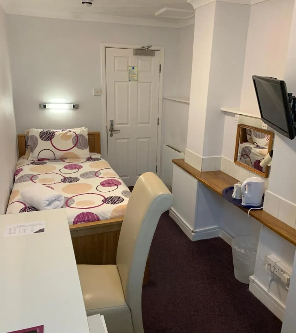 Austins Guest House Cardiff