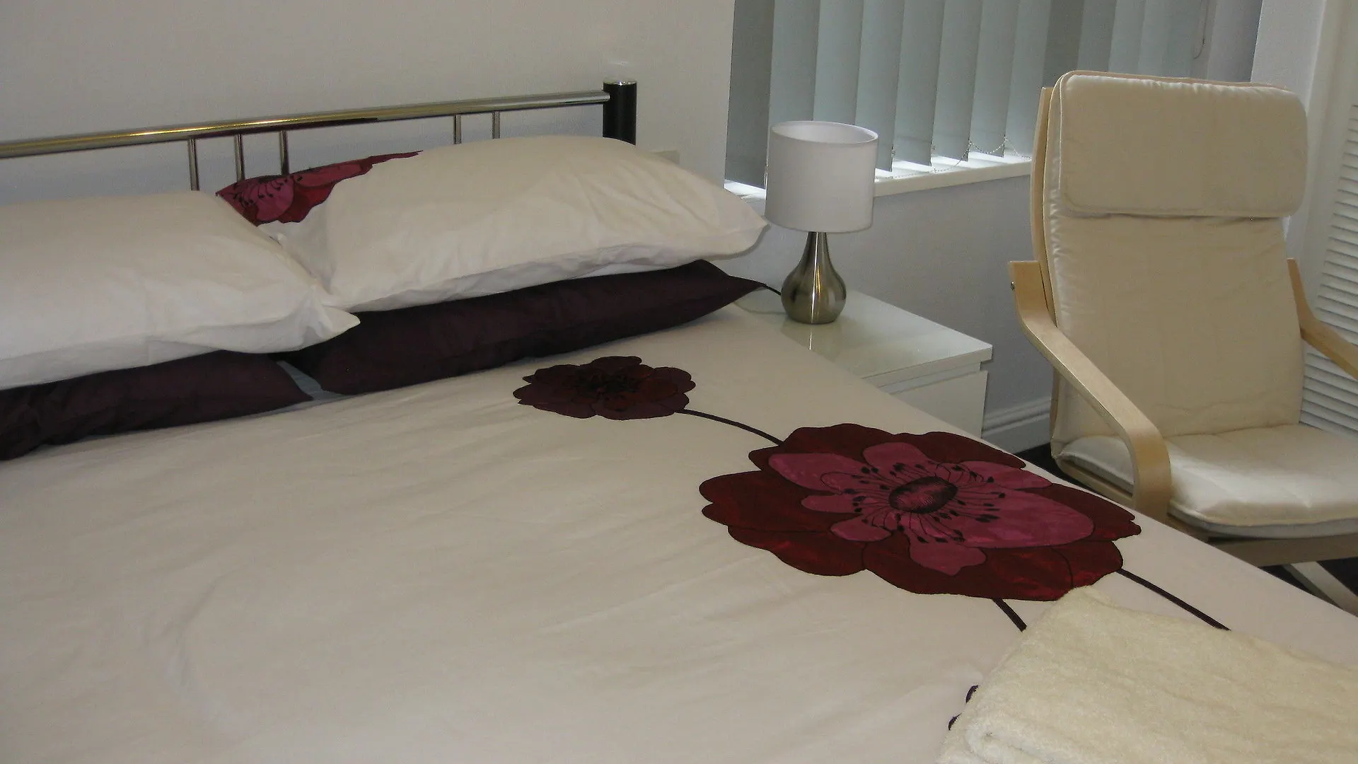 Austins Guest House Cardiff